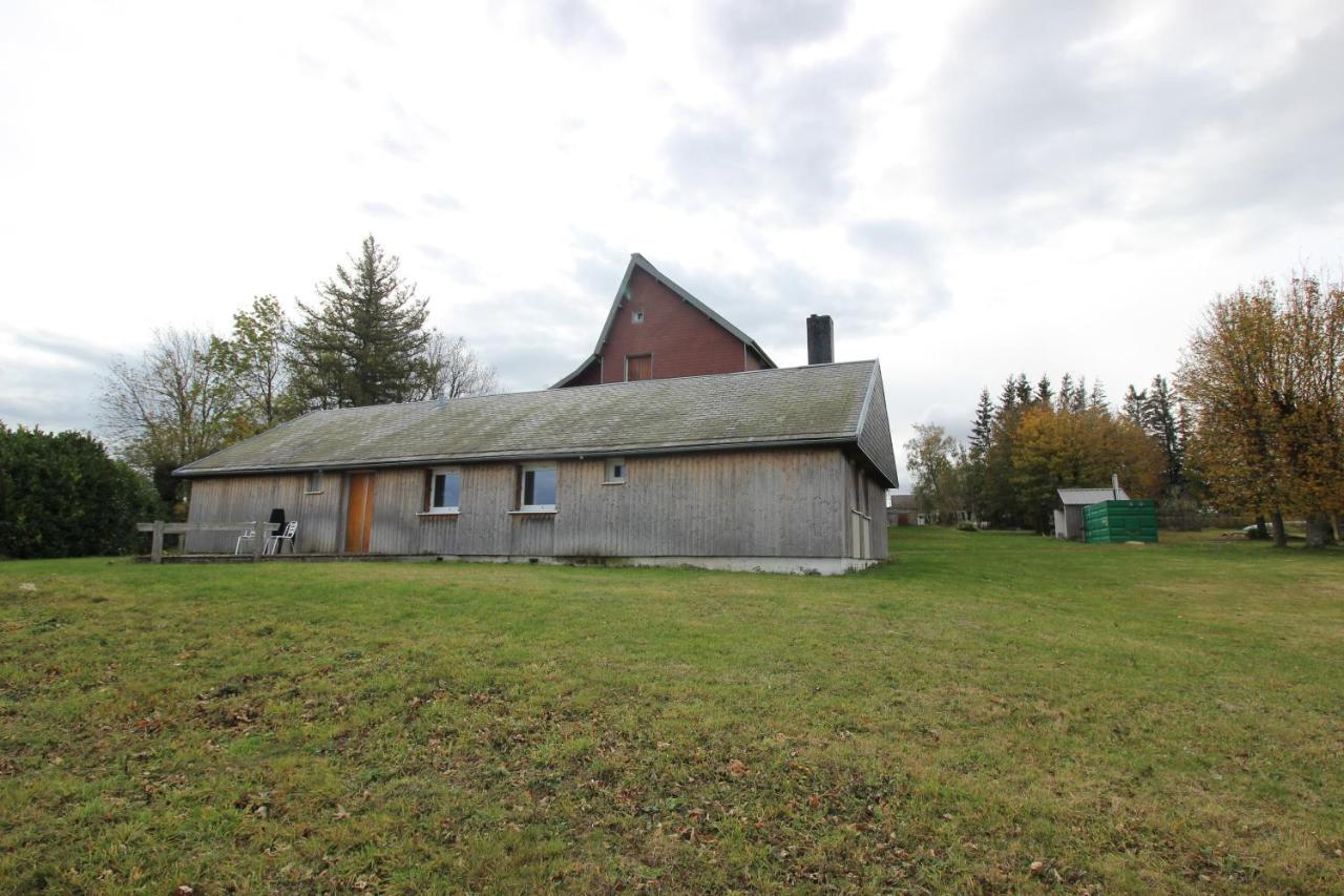 Gite Familial Et Rural Vernines Esterno foto